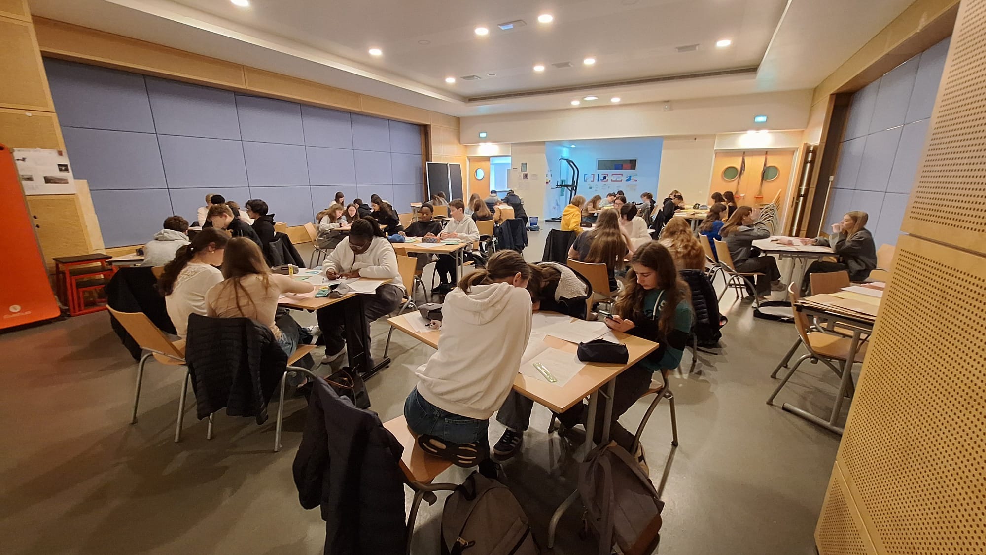 Coll ge Henri Bergson 69 Rue Du 19 Janvier 92380 Garches 01 47 41 